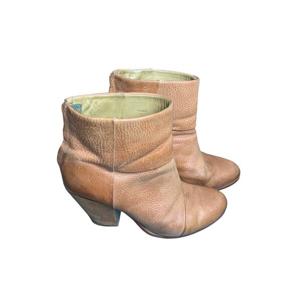 Rag & Bone Newbury booties size 9 tan grained leather 3.5’ block heel - Picture 2 of 9